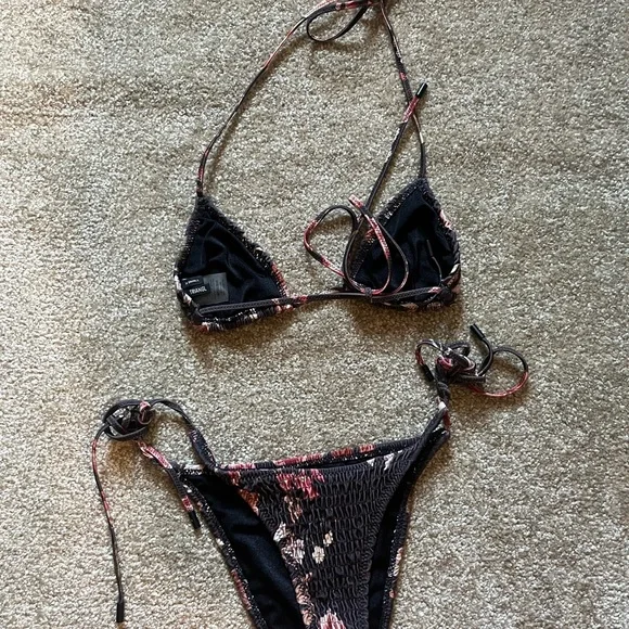 TRIANGL Brown Floral Bikini - Picture 9 of 11